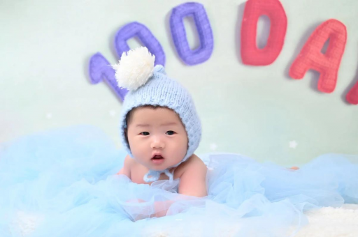 台湾宝宝不哭不闹正常吗